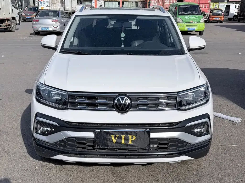 Volkswagen T-Cross — фото 8