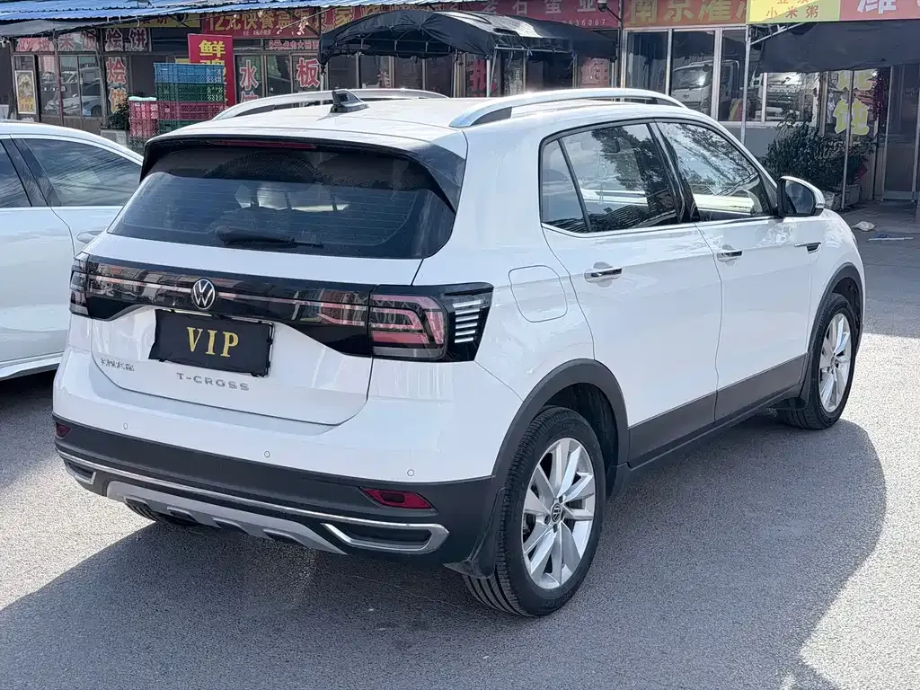 Volkswagen T-Cross — фото 2