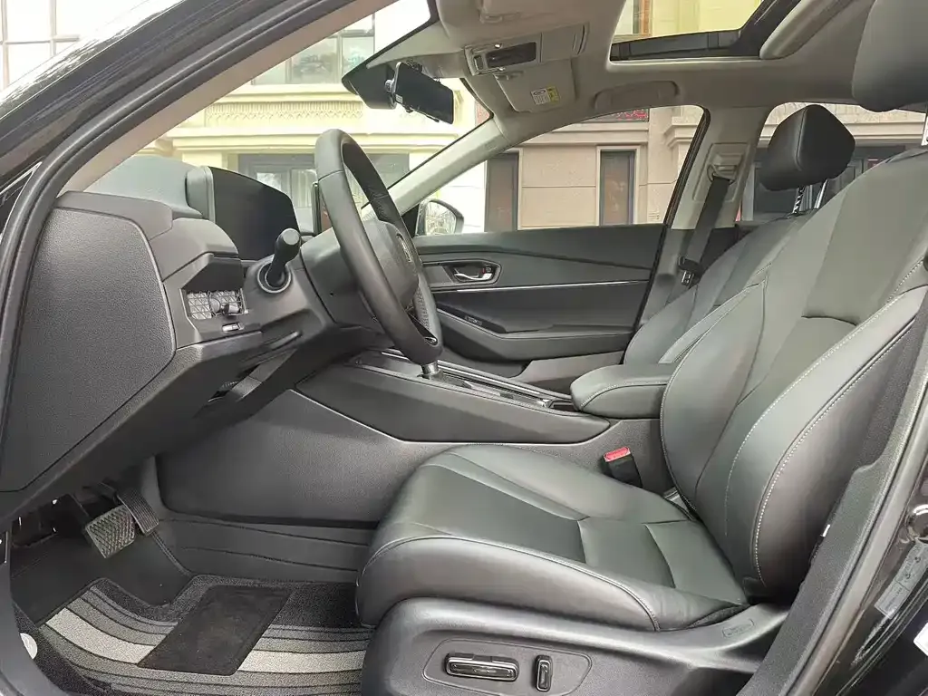 Honda Accord — фото 3