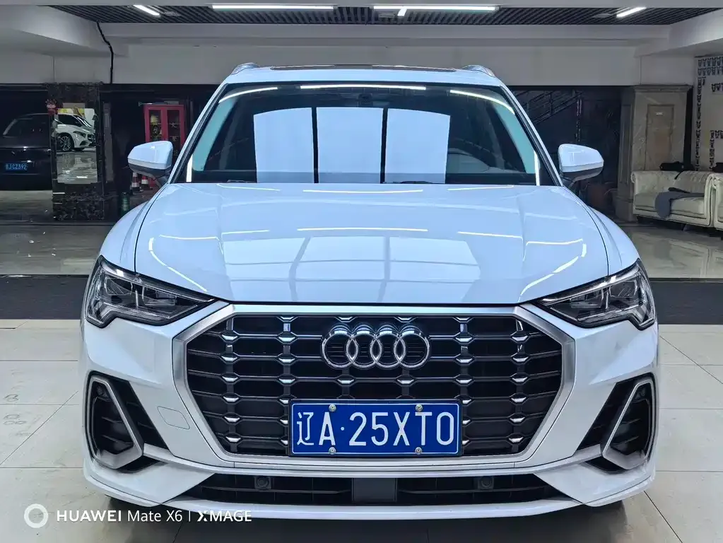 Audi Q3 — фото 6