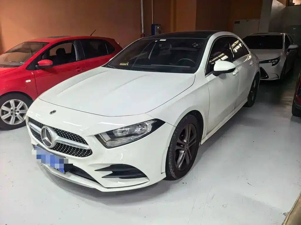 Mercedes-Benz A-Class — фото 1