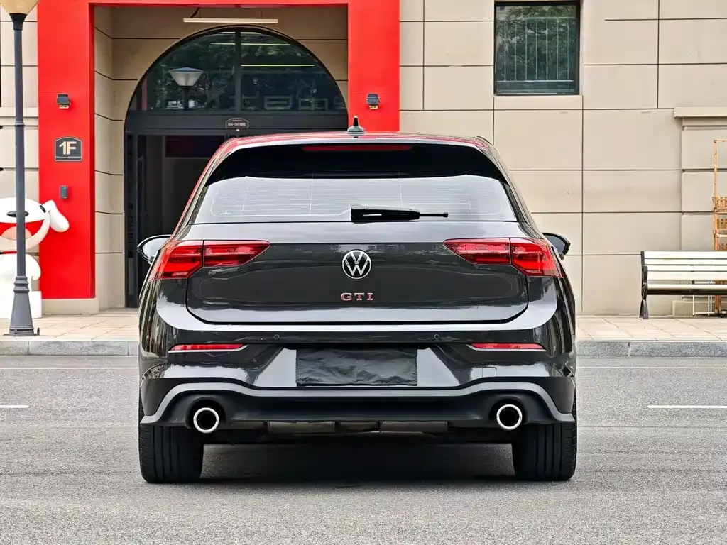 Volkswagen Golf GTI — фото 2