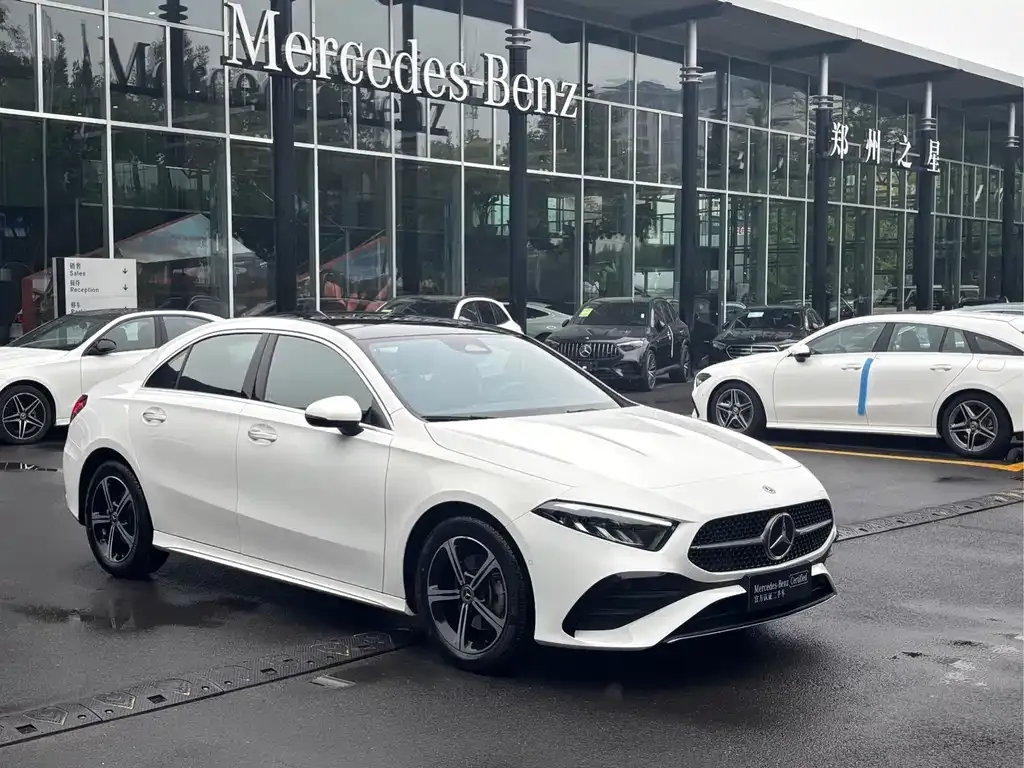 Mercedes-Benz A-Class — фото 10