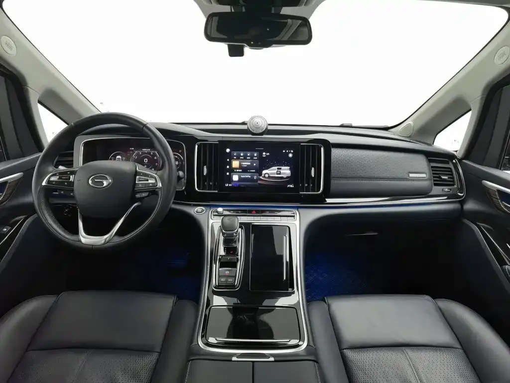 GAC Motor Trumpchi M8 — фото 8