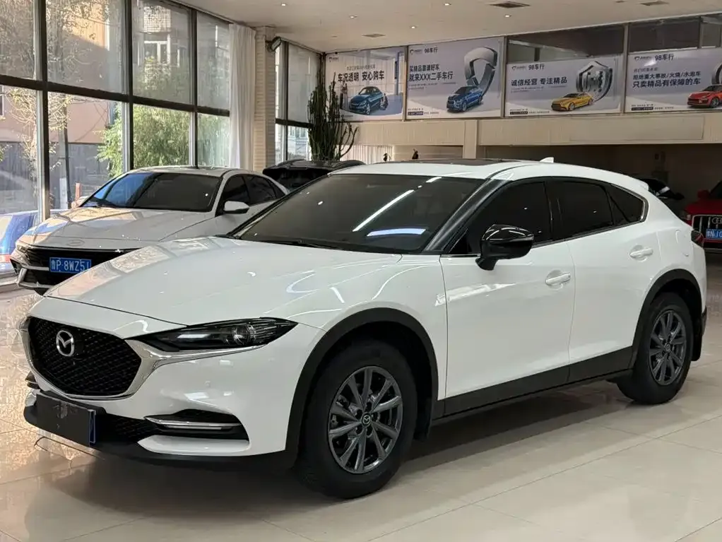 Mazda CX-4 — фото 1