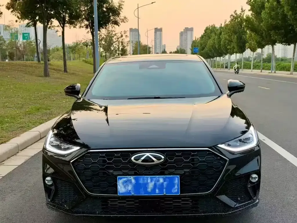 Chery Arrizo 8 PRO — фото 2