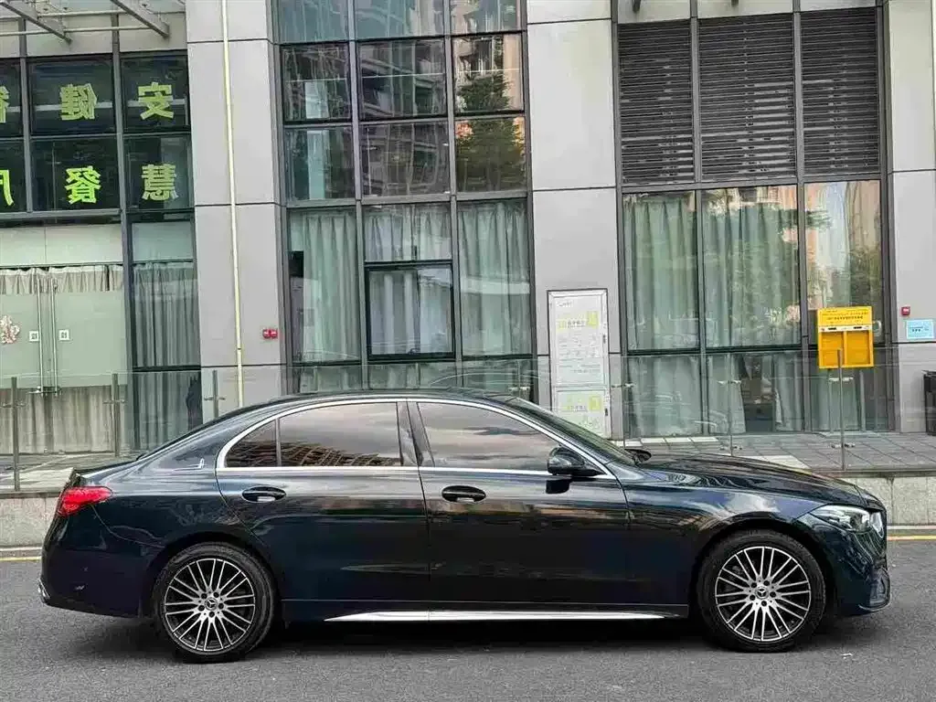 Mercedes-Benz C-Class — фото 10