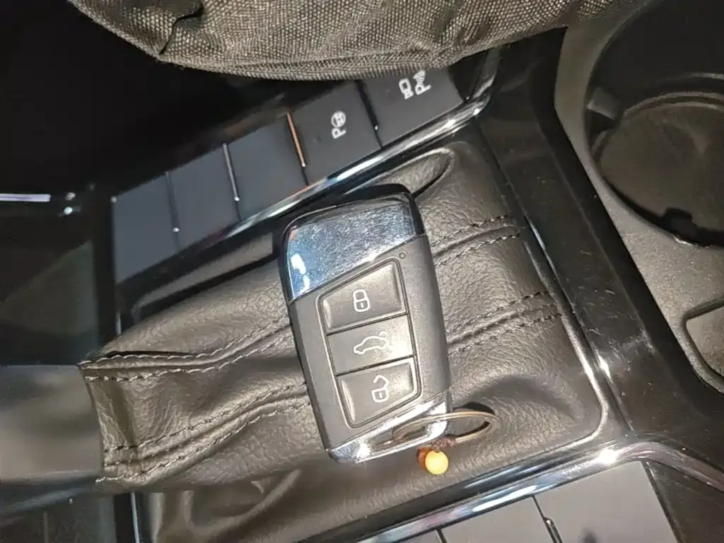 Volkswagen Passat — фото 2