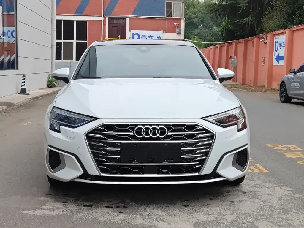 Audi A3 — фото 3