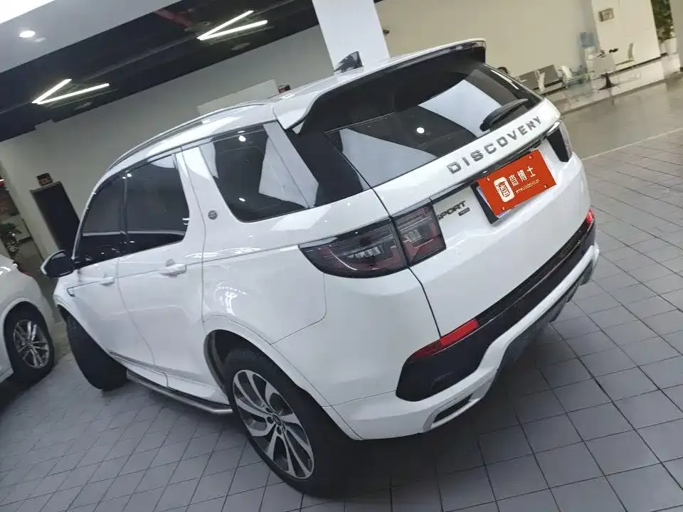 Land Rover Discovery Sport — фото 8