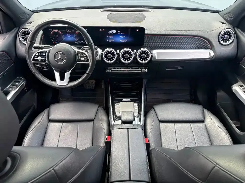 Mercedes-Benz EQB — фото 10