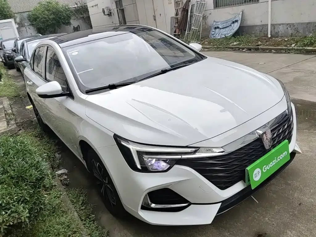 Roewe i6 MAX New Energy — фото 7