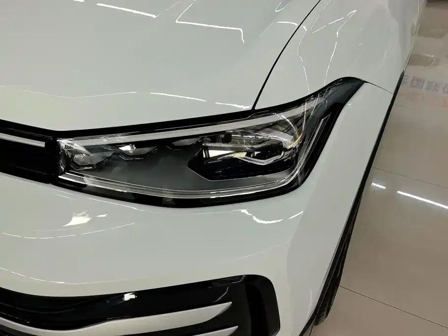 Volkswagen Tharu — фото 2