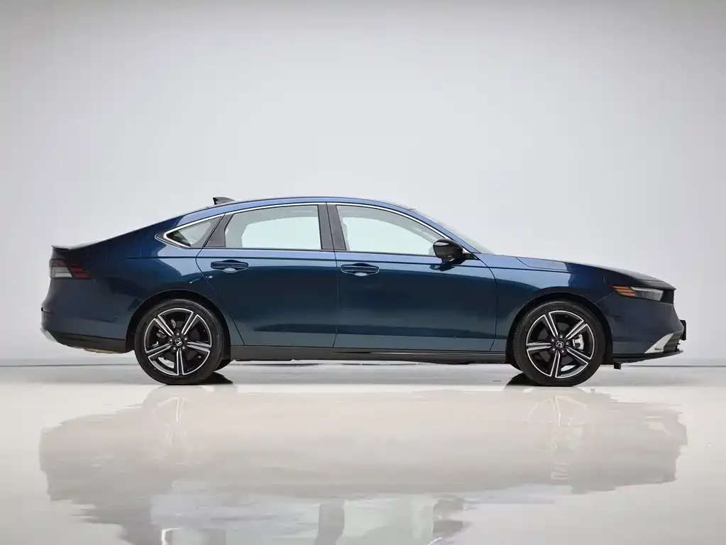 Honda Accord New Energy — фото 4