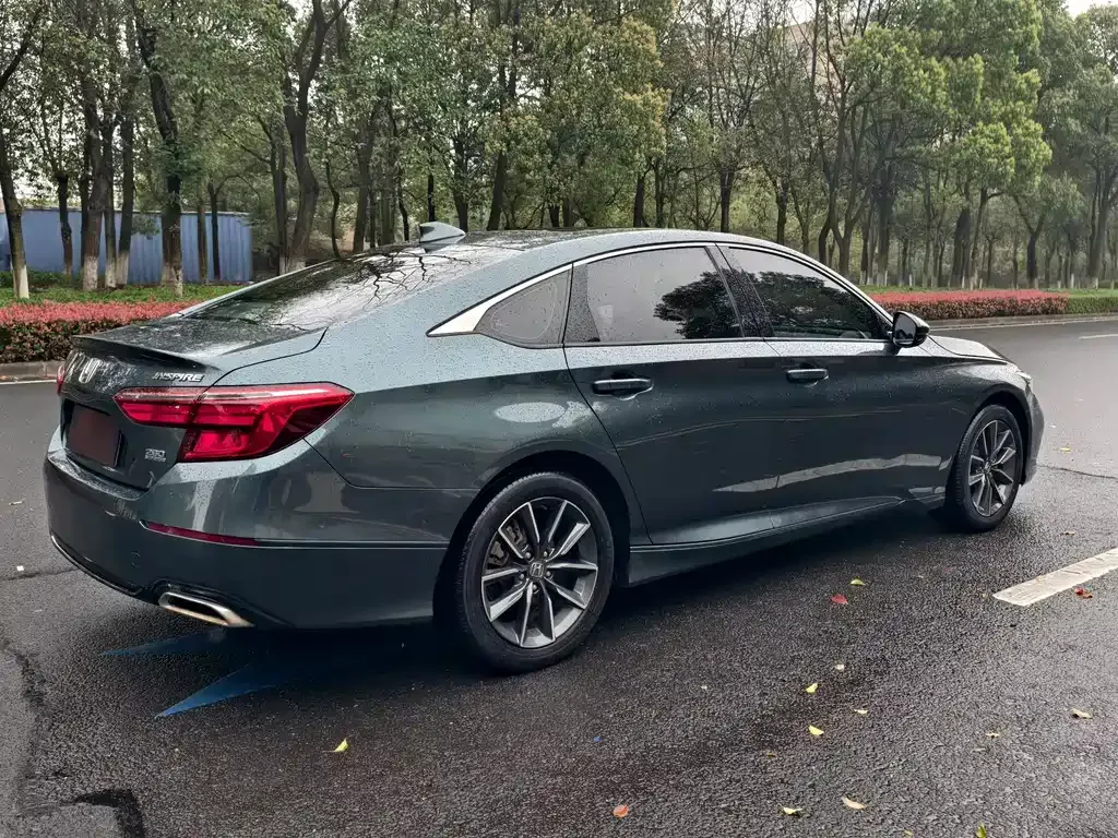 Honda Inspire — фото 5