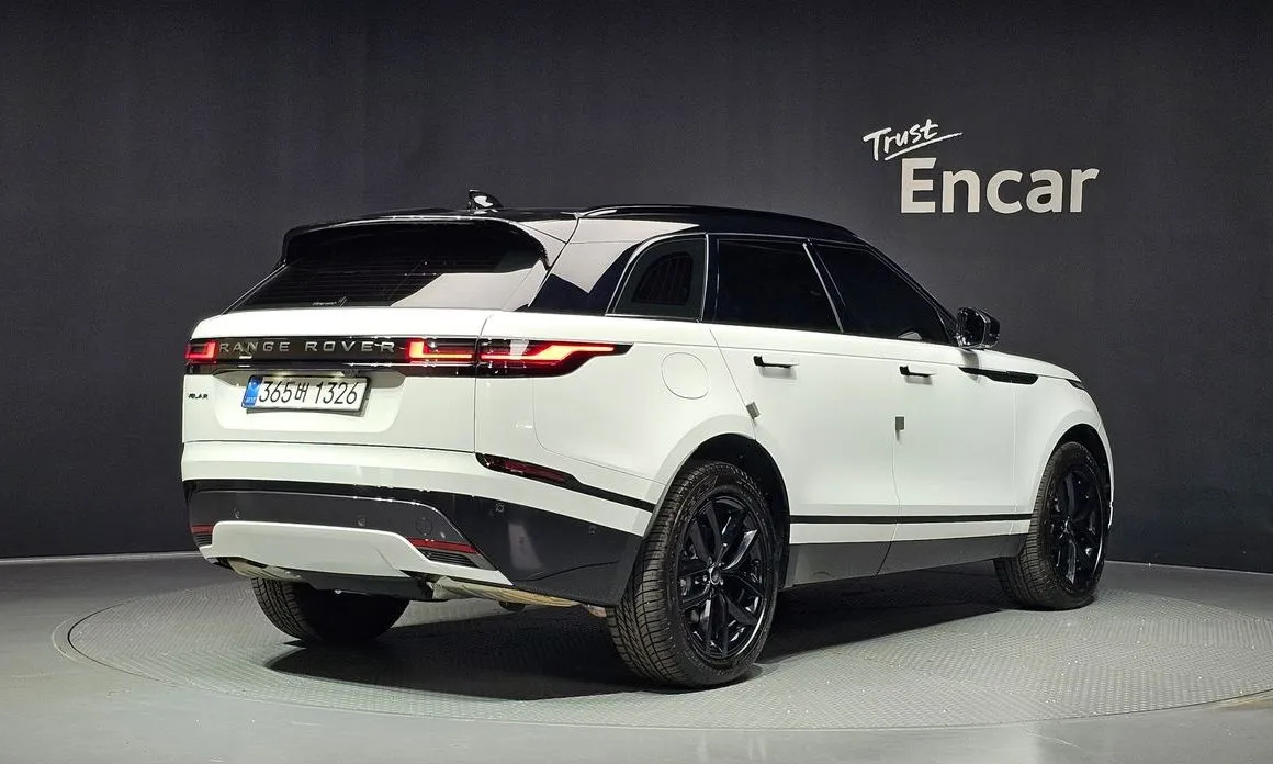 Land Rover Range Rover Velar — фото 5