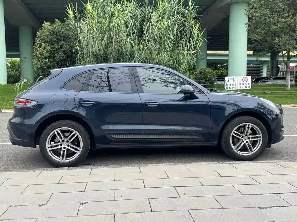 Porsche Macan — фото 6
