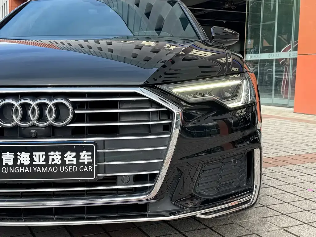 Audi A6L — фото 7