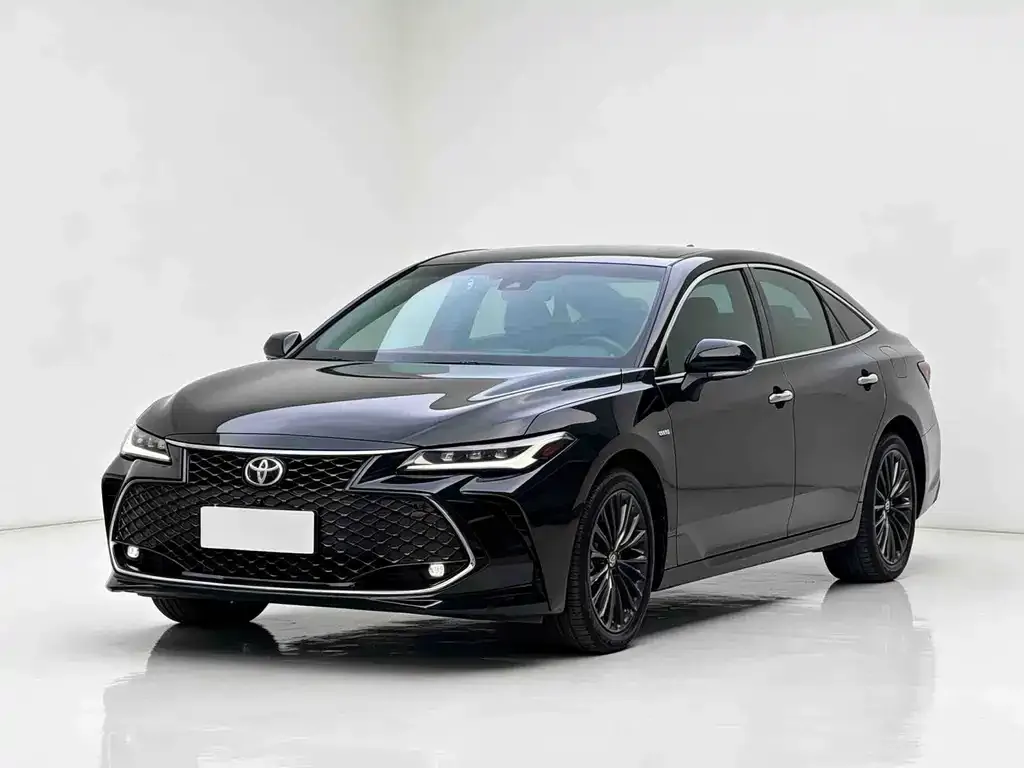 Toyota Avalon — фото 1