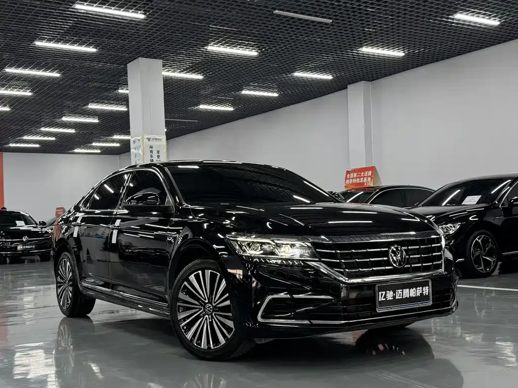 Volkswagen Passat — фото 8