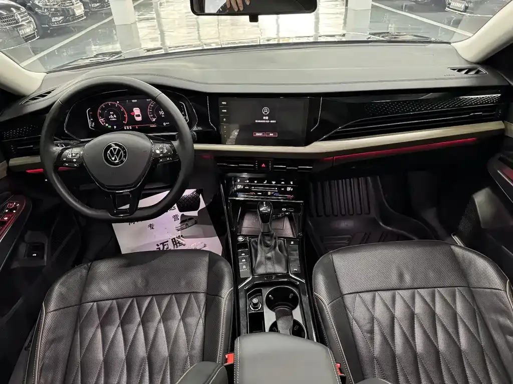 Volkswagen Passat — фото 3