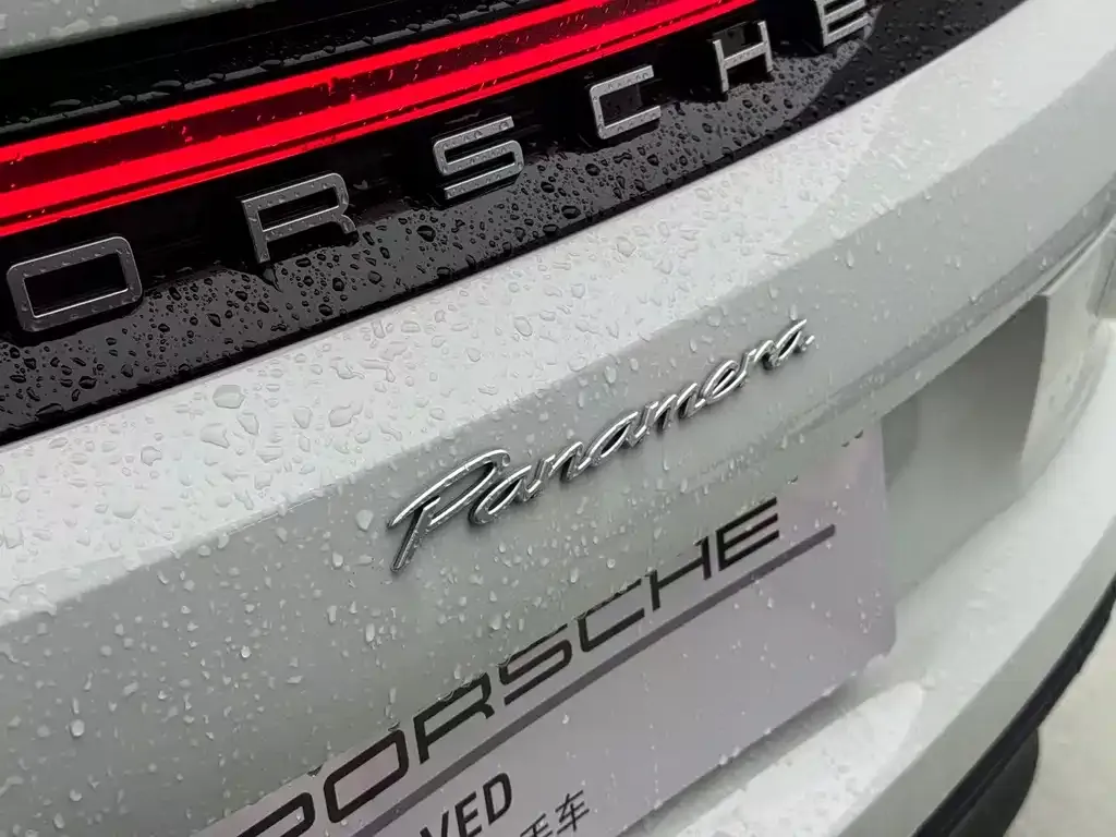 Porsche Panamera — фото 4