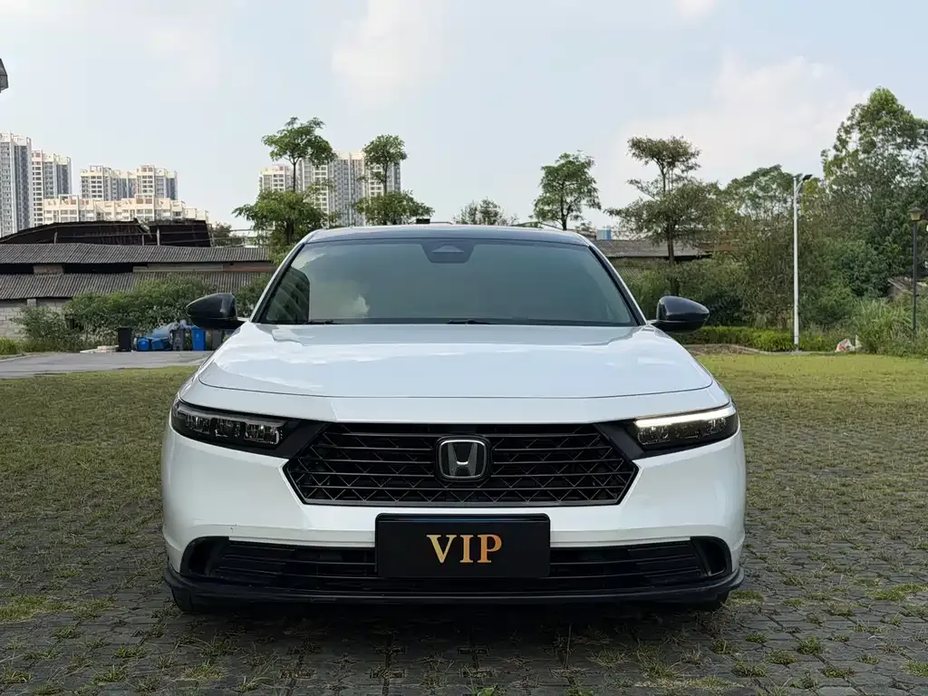 Honda Accord — фото 5