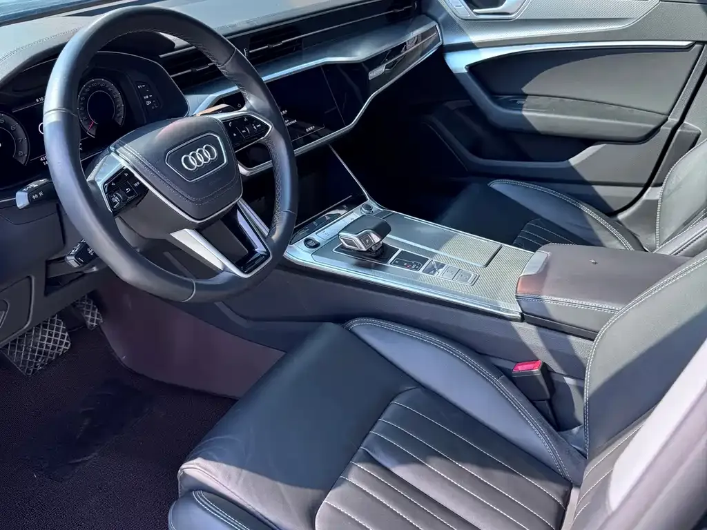 Audi A6L — фото 3
