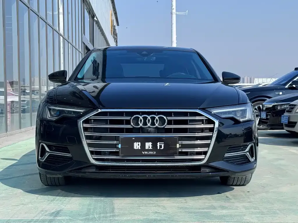 Audi A6L — фото 5