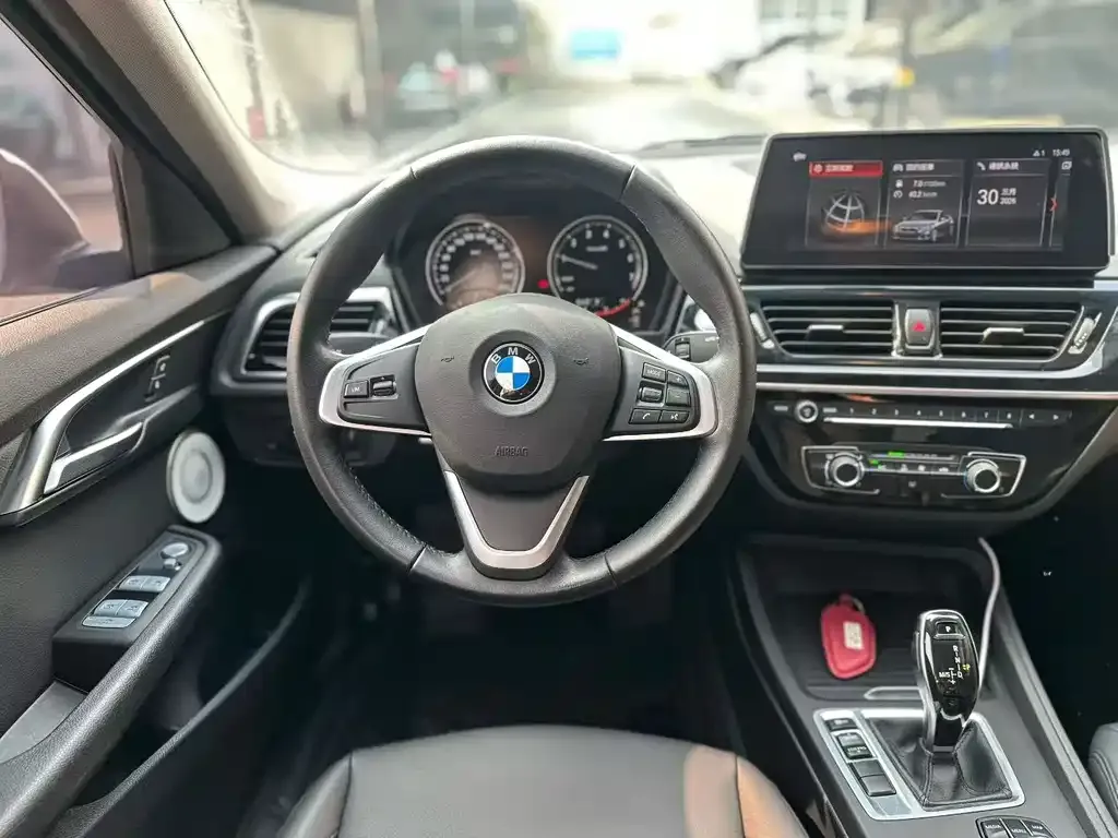 BMW 1 Series — фото 2