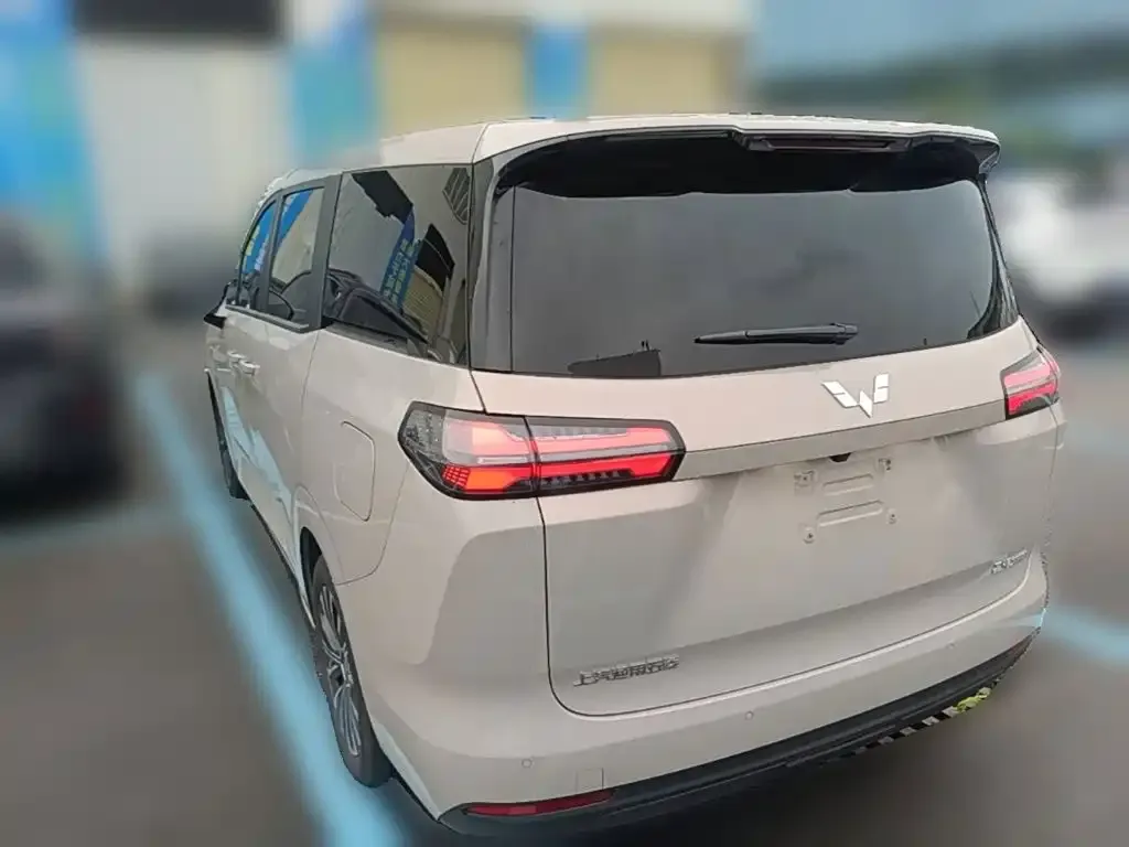 Wuling Xingguang 730 New Energy — фото 9