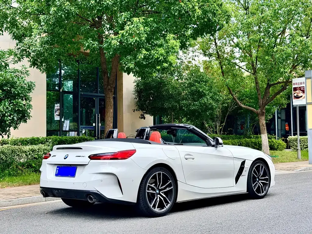 BMW Z4 — фото 8
