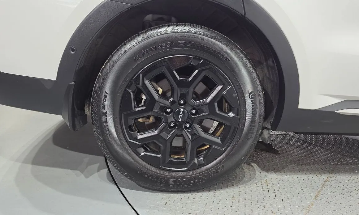 Kia Sorento — фото 4