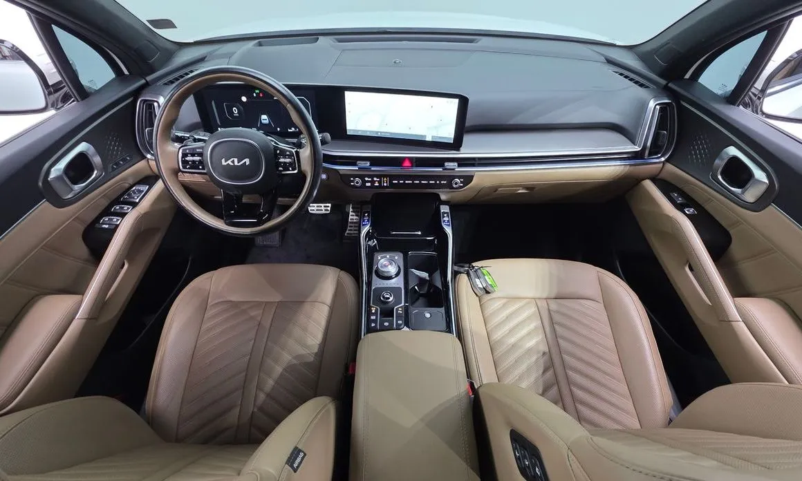 Kia Sorento — фото 9