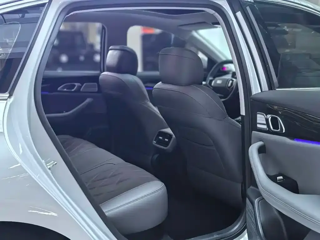 Geely Galaxy A7 EM — фото 4