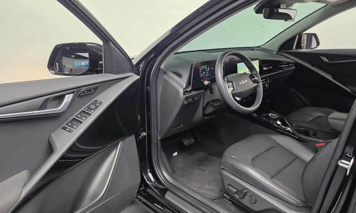 Kia Niro — фото 10
