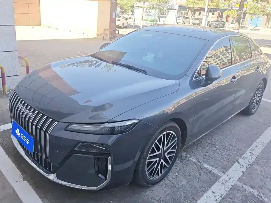 Roewe M7 DMH — фото 1