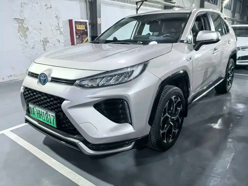 Toyota Wildlander — фото 1