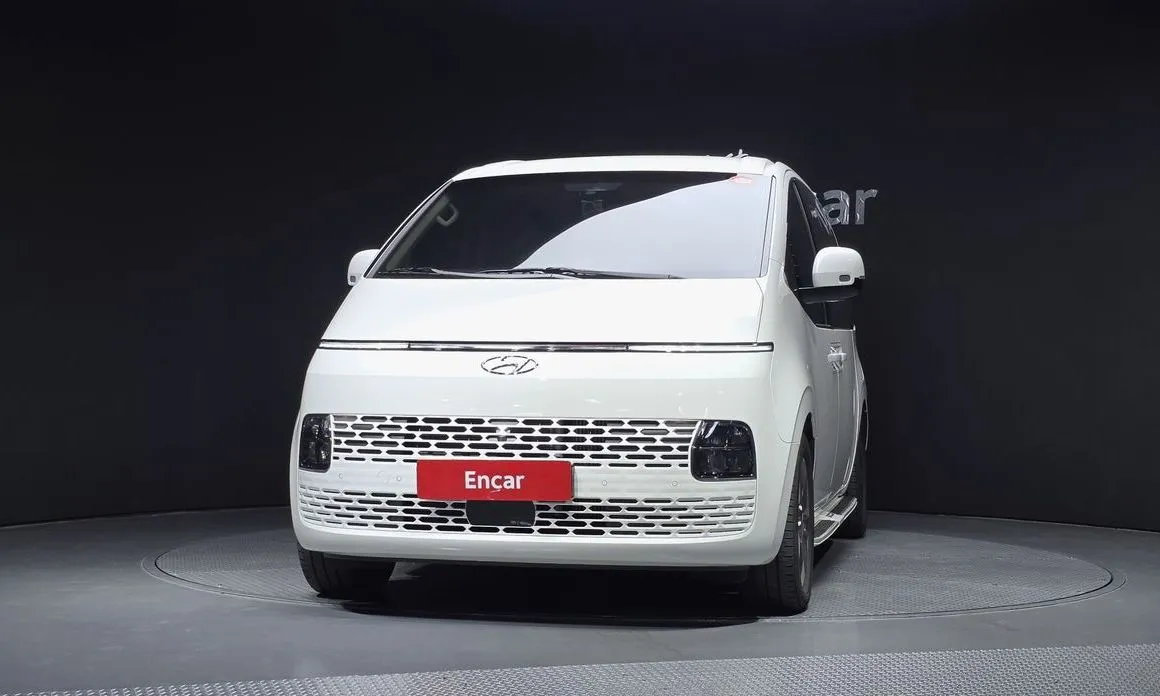 Hyundai Staria — фото 4