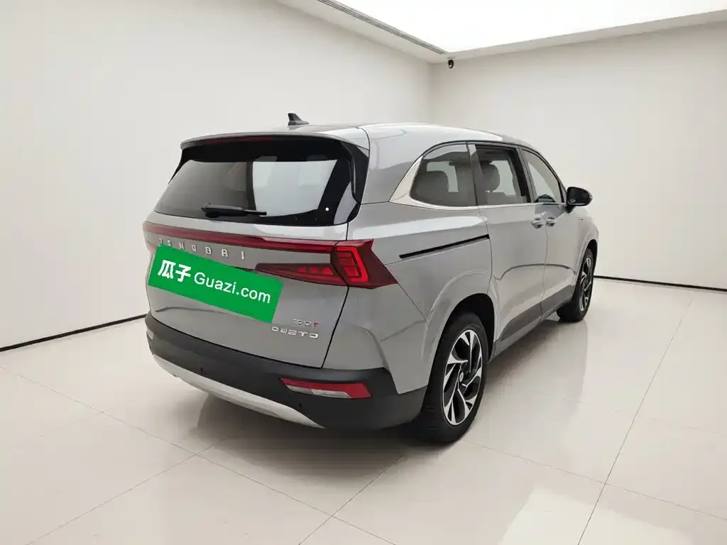 Hyundai Custo — фото 2