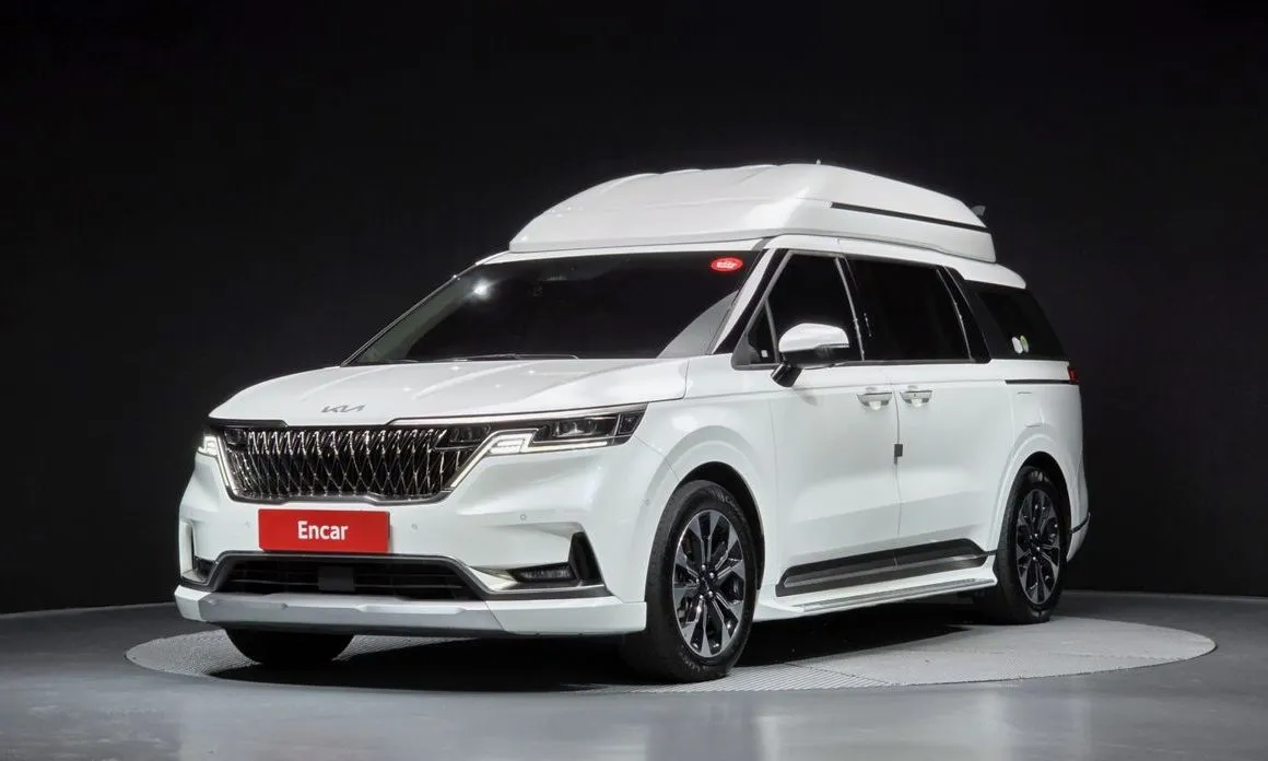 Kia Carnival — фото 1