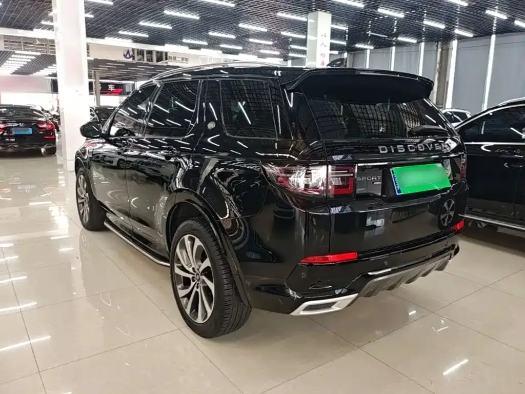 Land Rover Discovery Sport — фото 10