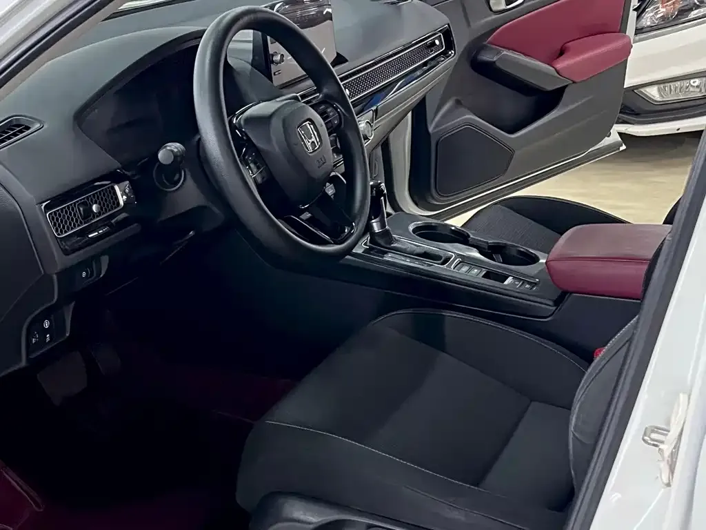Honda Civic — фото 2