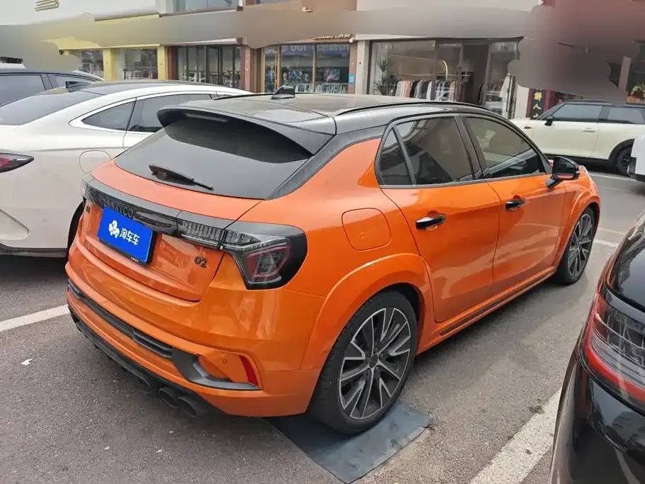 Lynk & Co 02 Hatchback — фото 10
