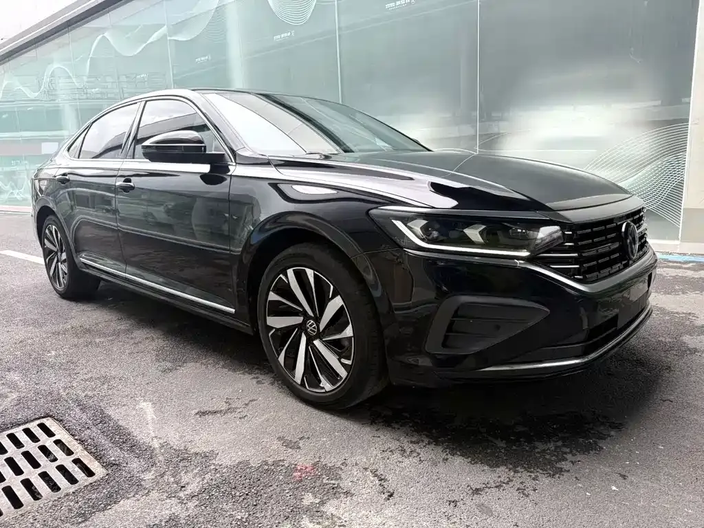Volkswagen Passat — фото 3