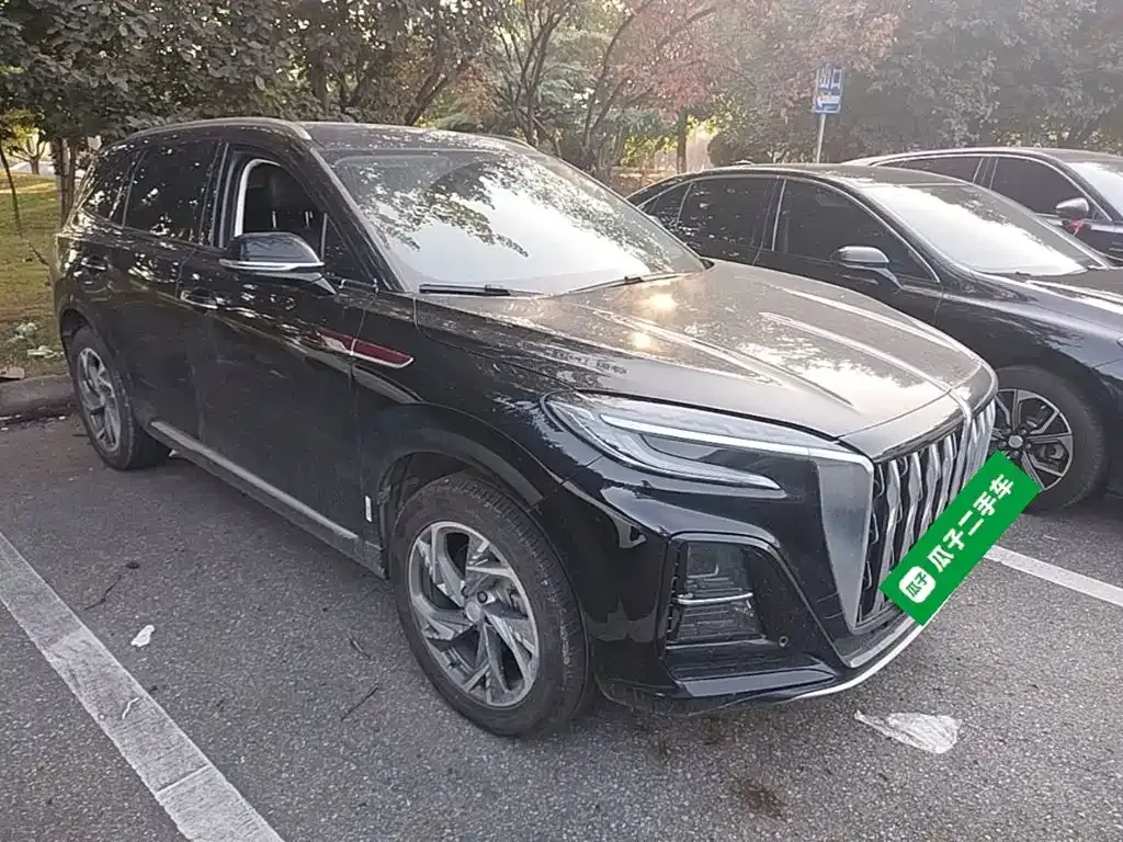 Hongqi HS3 PHEV — фото 8