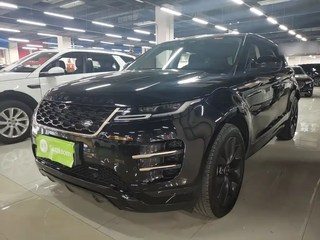 Land Rover Evoque — фото 1
