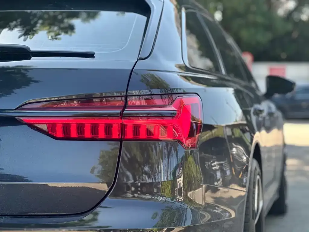 Audi A6 (Import) — фото 7