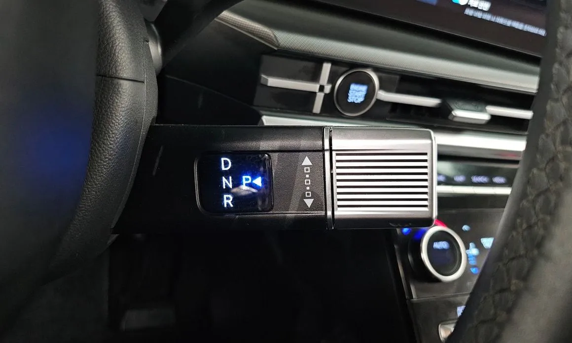 Hyundai Santafe — фото 8