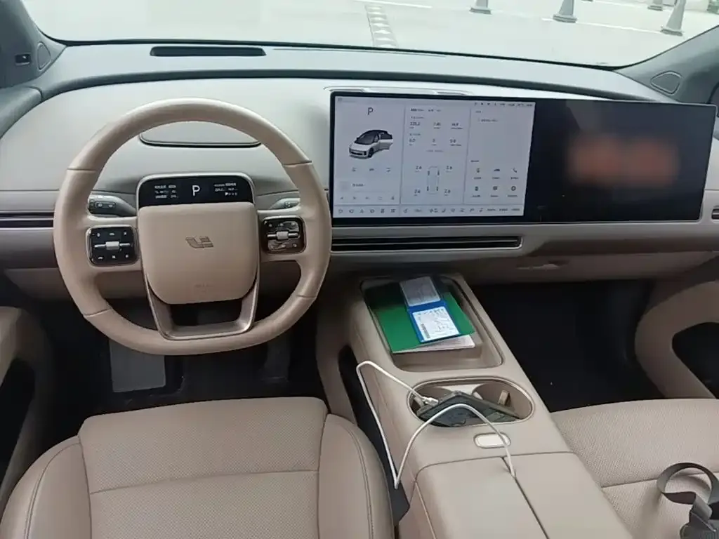 Li Auto Li i6 — фото 2